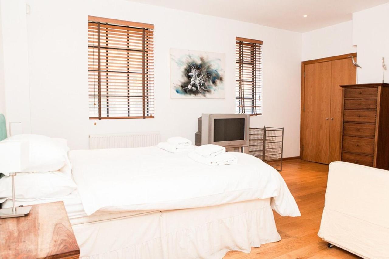 Spectacular Central 4-Bedroom Close To London Eye Ngoại thất bức ảnh
