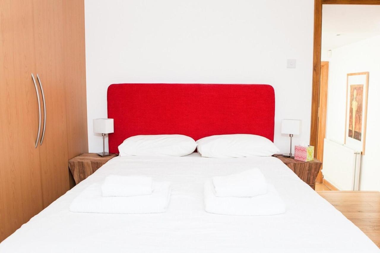 Spectacular Central 4-Bedroom Close To London Eye Ngoại thất bức ảnh