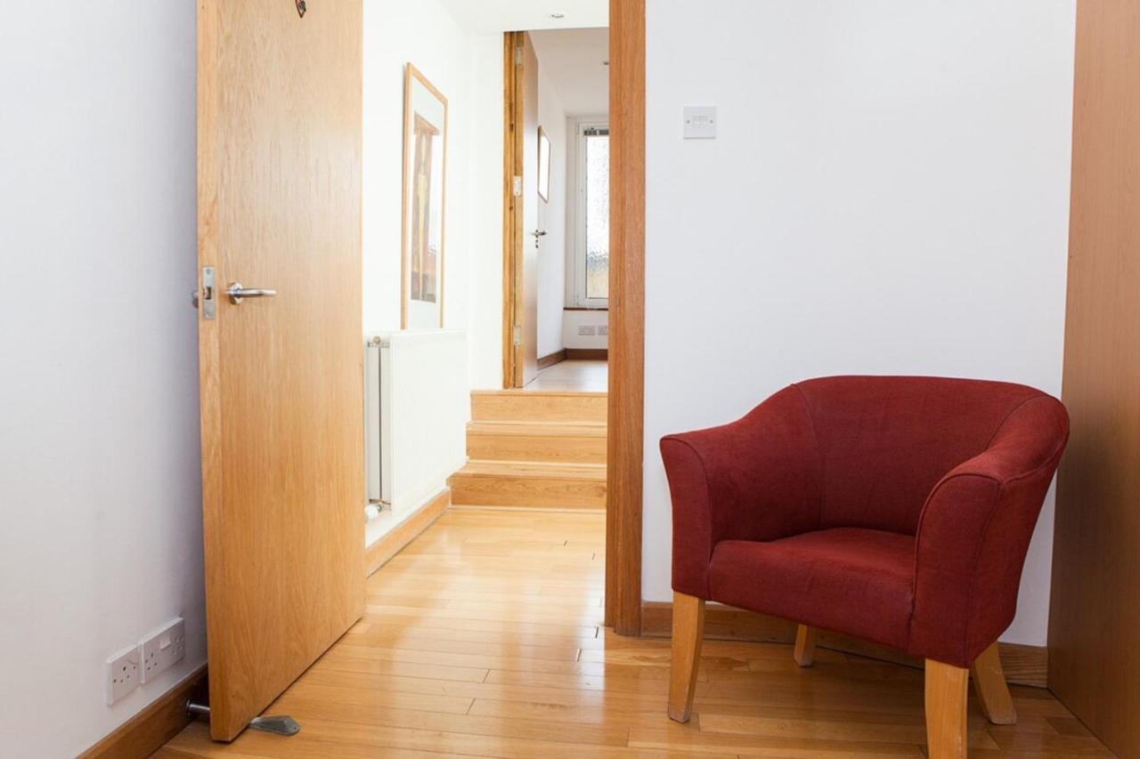 Spectacular Central 4-Bedroom Close To London Eye Ngoại thất bức ảnh
