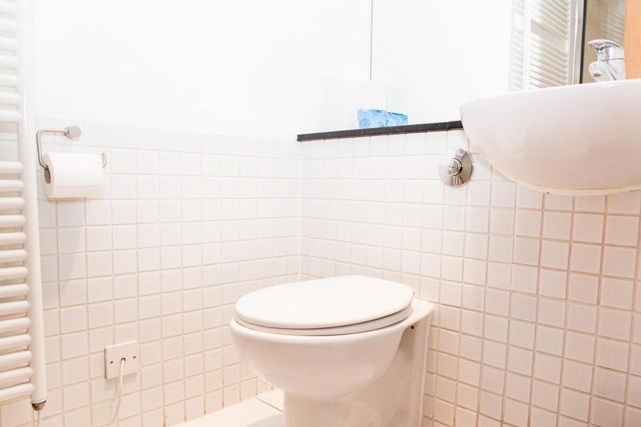 Spectacular Central 4-Bedroom Close To London Eye Ngoại thất bức ảnh